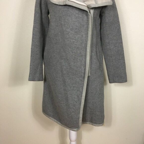 Babaton Aritzia Grey Wool Long Winter Coat - Picture 5 of 8